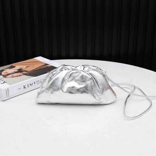 9032 23x13x8 cm dl24