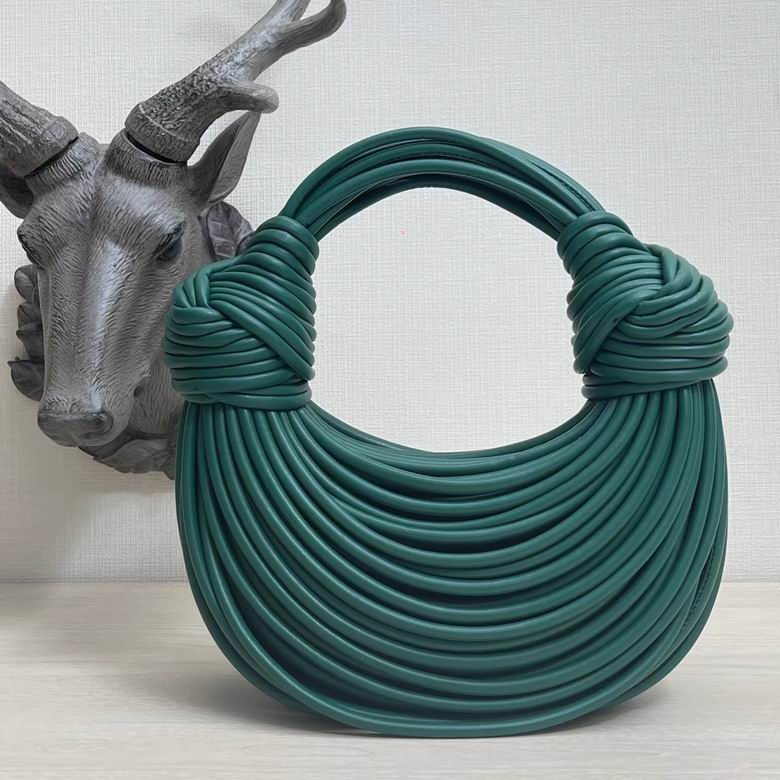 680934 22x15.5x6.5cm DL 2