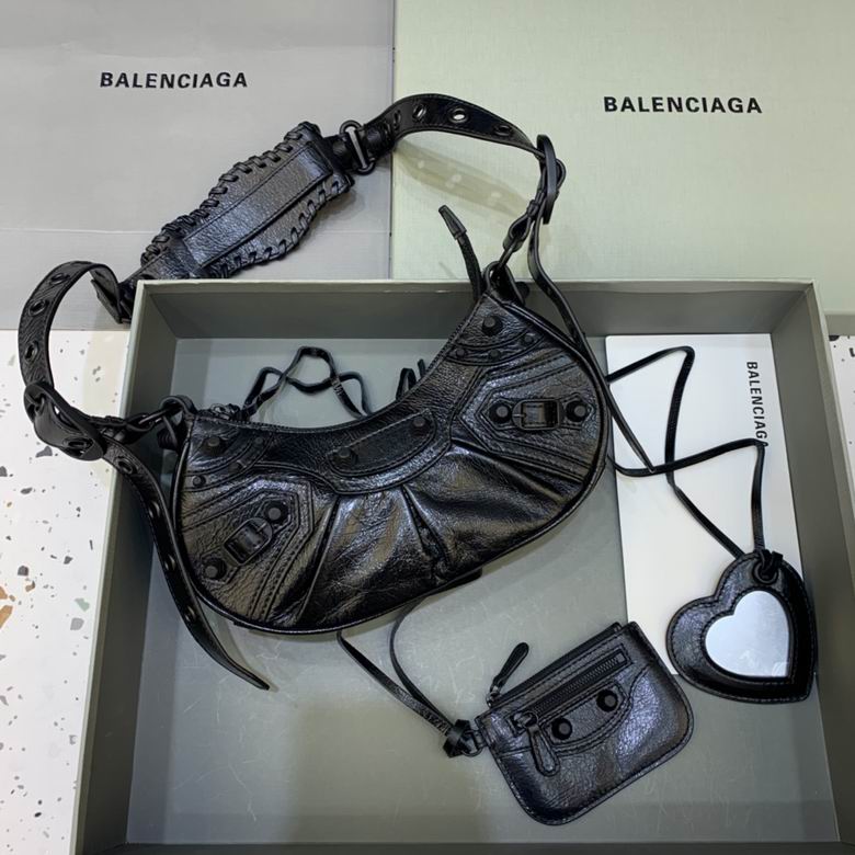 180607 26X12X6cm GY 11