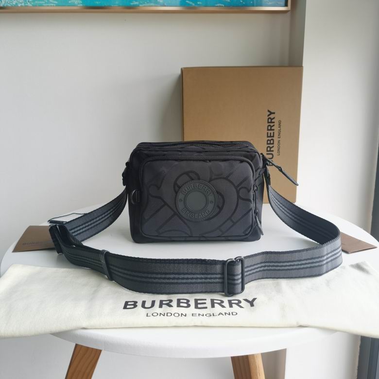 Burberry 28x15x9cm HQ