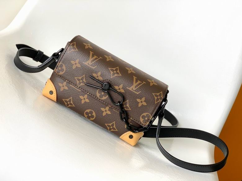 M81783 18X11X6.5cm XM