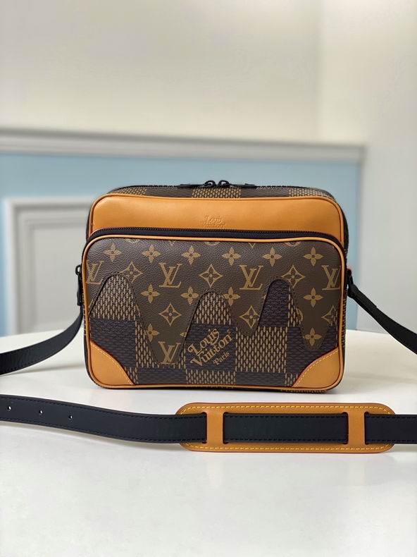 N40359 29x21.5x12 cm gf