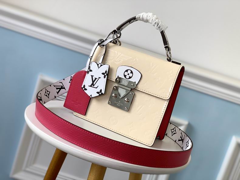 Spring Street M90376 17.5x16x8.5cm gf03