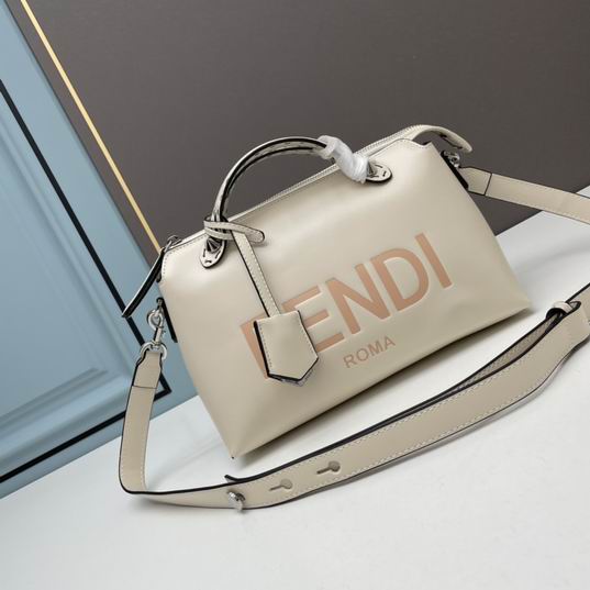 Fendi by the way 28cm ww5色