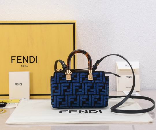 Fendi Boston 005 17x8x12cm ww2色