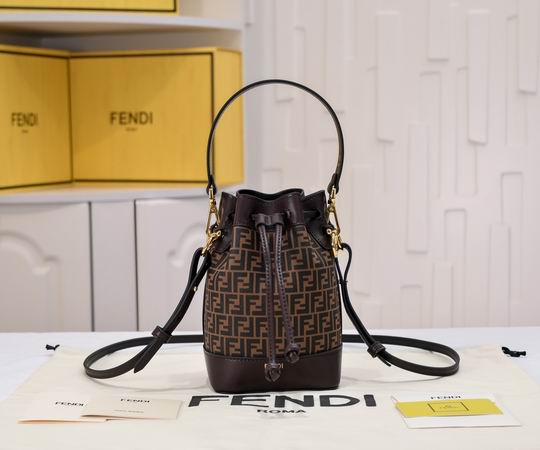 Fendi 8940 12x10x19cm ww