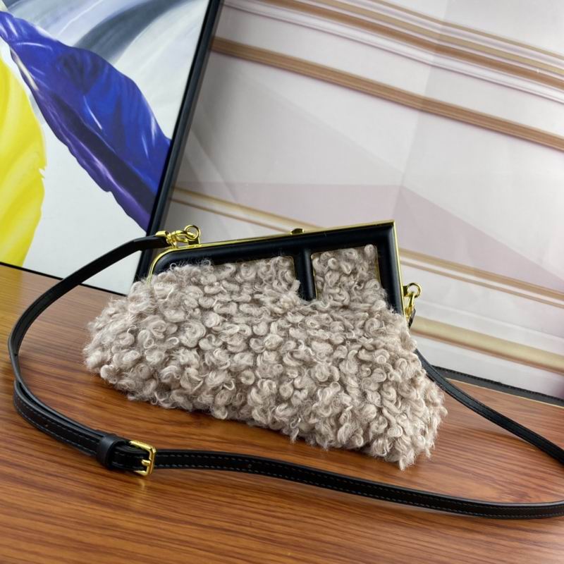 Fendi First 0856 26cm ww3色