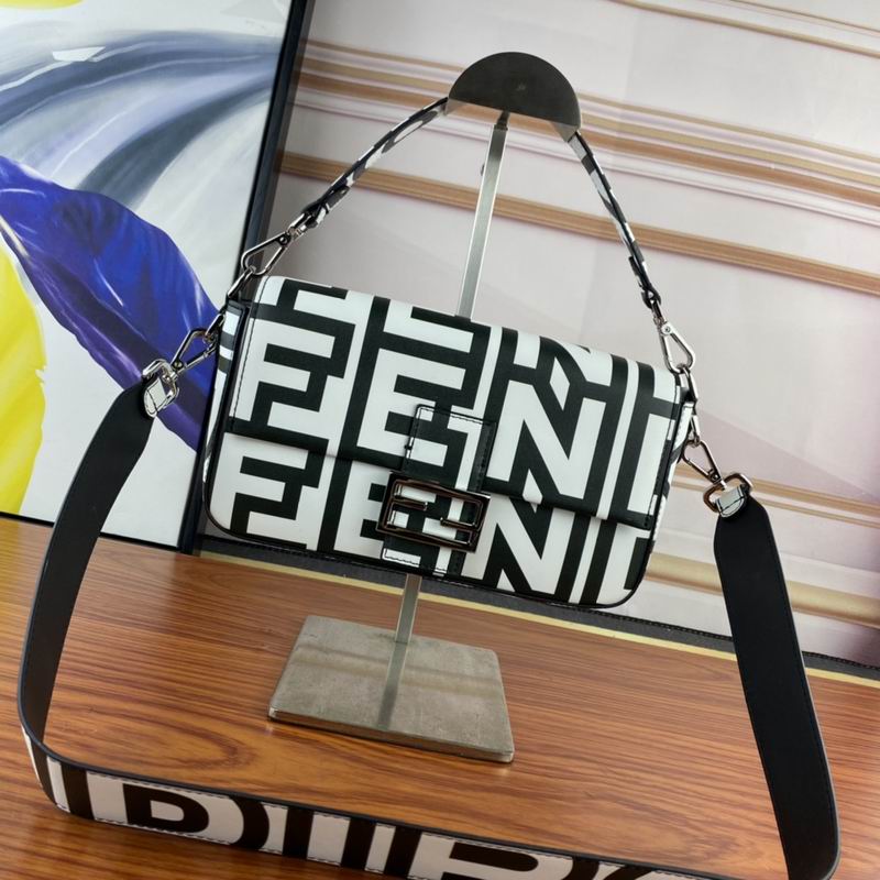 Fendi Vintage 0158 26x16cm ww