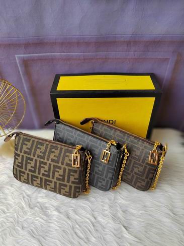 Fendi 8BS073 20x13x3cm zy