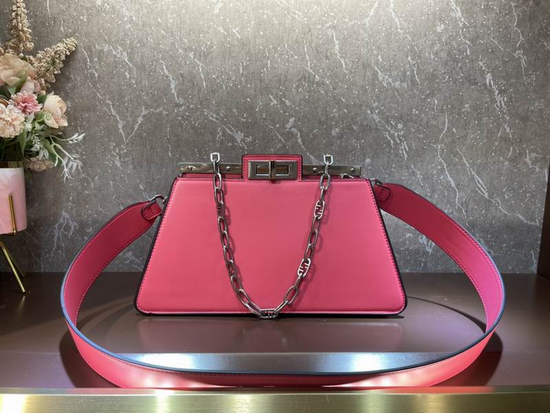 Fendi Peekaboo F0678光面 33cm CN