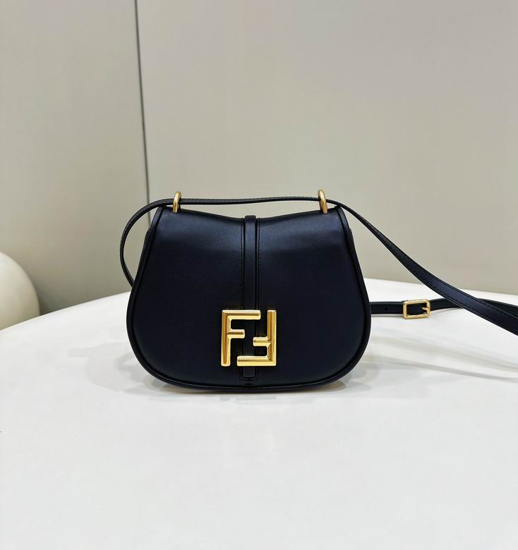 2024 Fendi Shoulder Bags Original