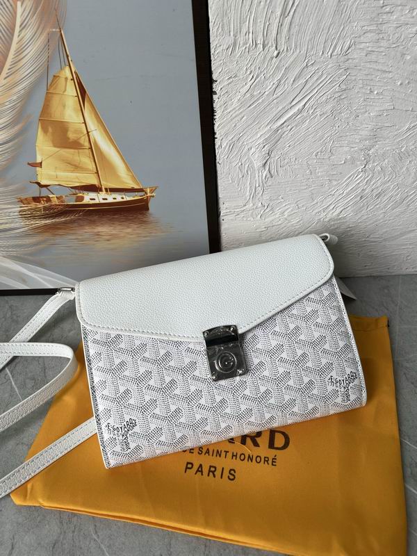 8063 21x4x16cm YT 7色