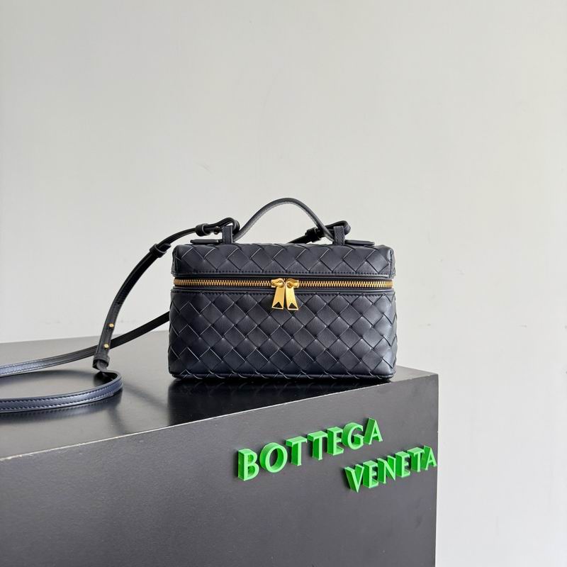 BV cosmetic bag Original