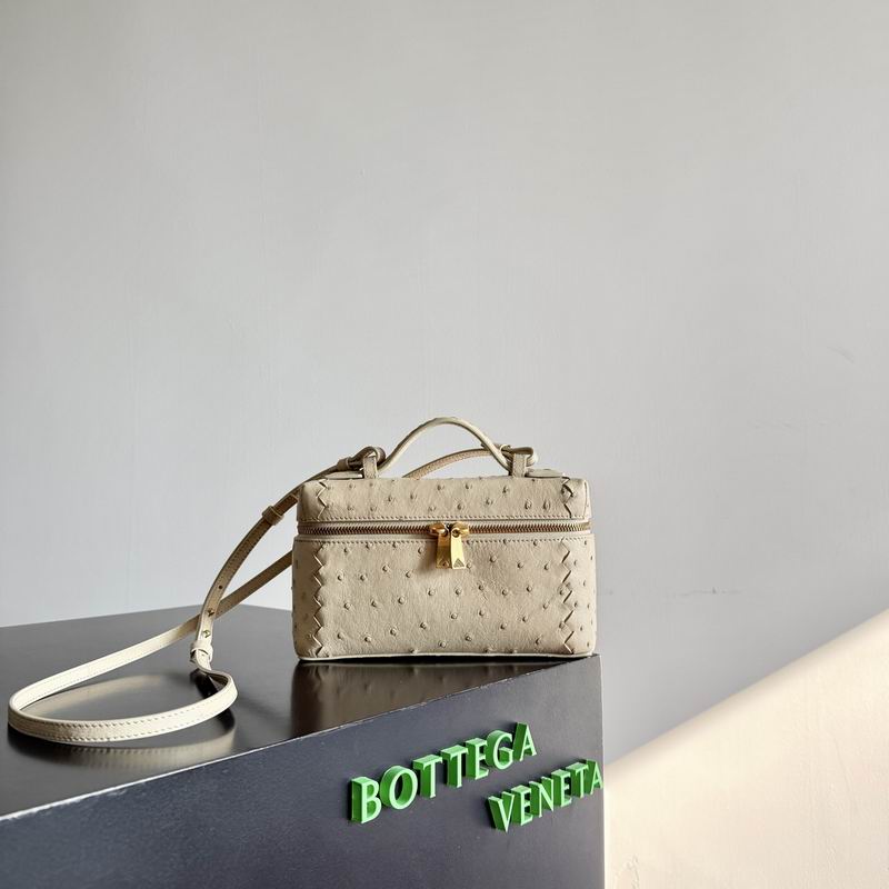 817785 22x12.5x5cm T2