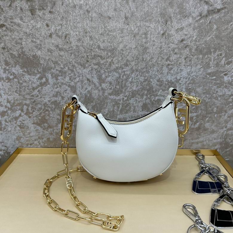 7014 16.5X14X5cm H 6