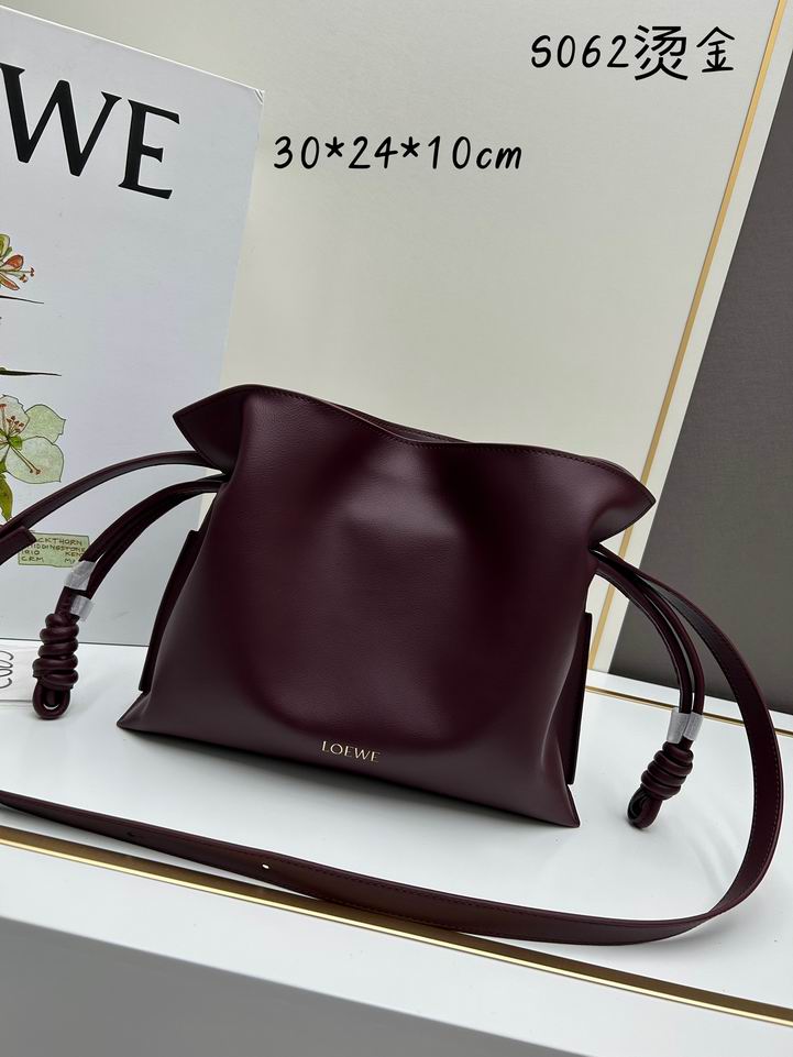 Loewe S062 30x24.5x10.5cm jj