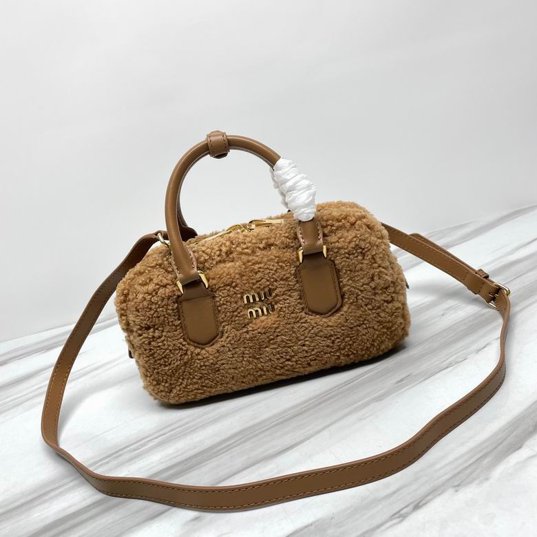 5BB142 22X10.5X7.5cm H 3colour