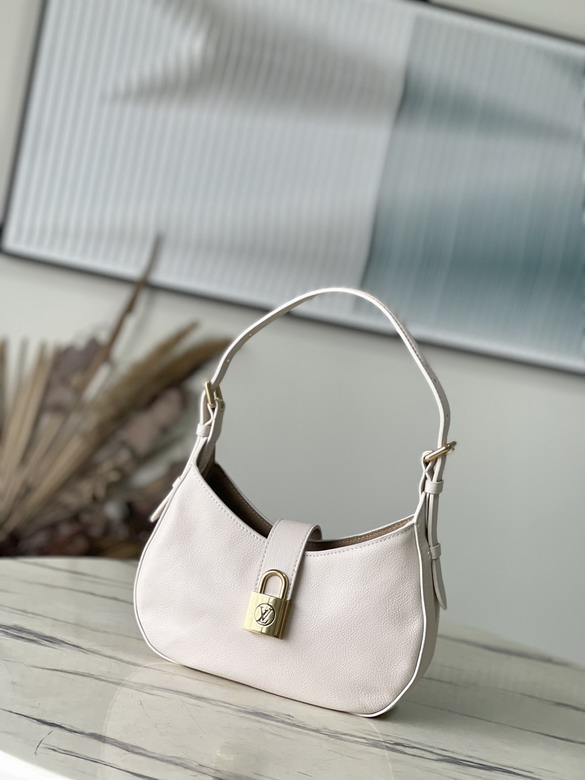 Low Key Shoulder Bag