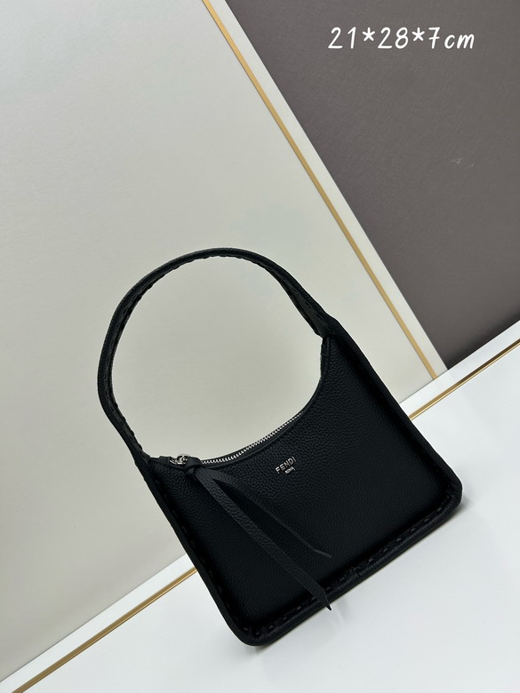 Fendi 21x28x7cm jj4