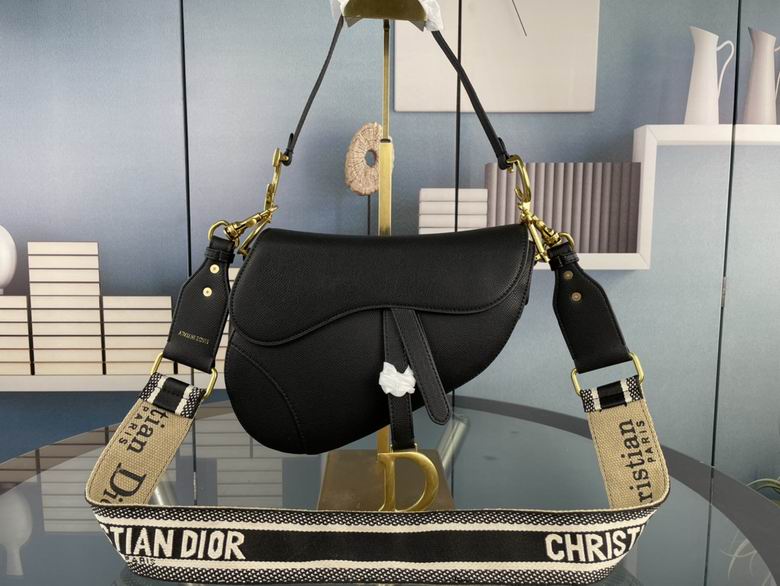 0546 25.5X20X6.5cm XMY 8