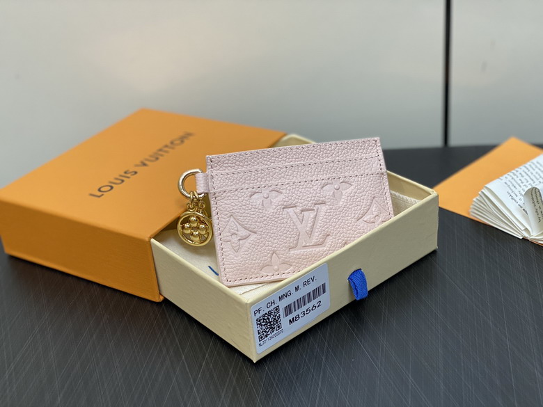 M83562 10.2x7.3x0.3cm gf