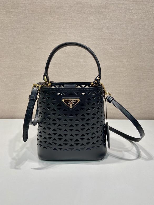 Prada 1BA217 17x18x10.5cm AP2