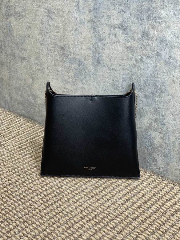 804483 23X21X4cm MT 2colour