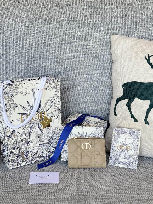 S5173 11.5X9X2cm YG 7