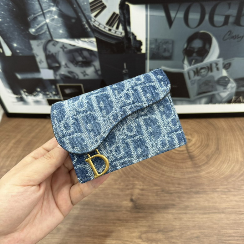 Dior Bloom 5611 10.5x7.5x2.5cm CC