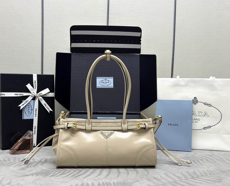 1BA426 32X15.5X12cm YG 3colour