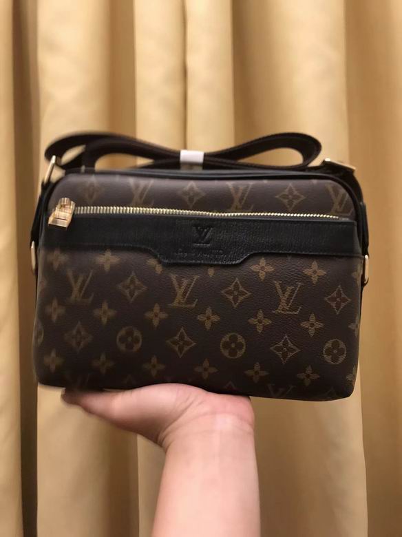 9005-4 27X19X8cm WP 2colour