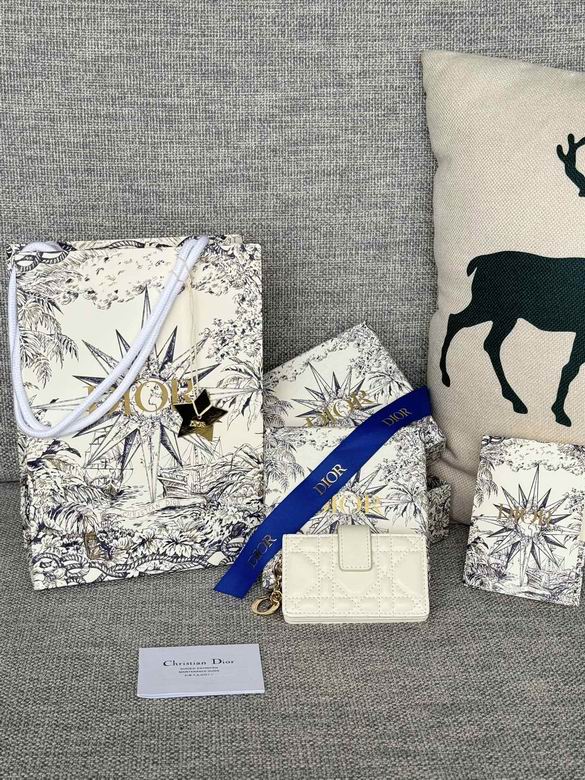 S00740 10.4X7X2cm YG 3