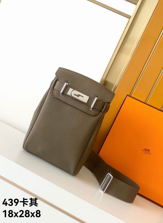 439 18X28X8cm WP 4colour