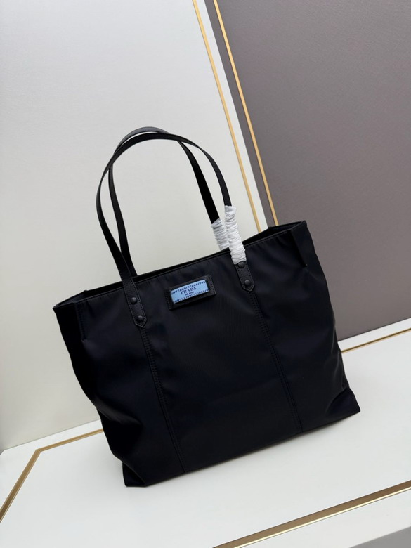 Prada 2490 38x33x18cm jj