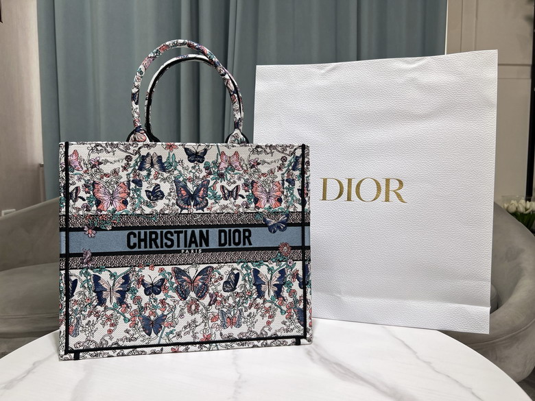 Dior 8001 41.5x35x18.5cm yz