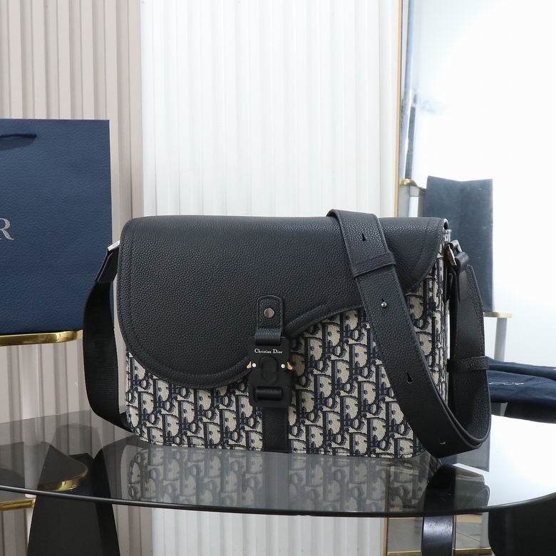 1ADME162YKS 31X23X8cm WP 2colour