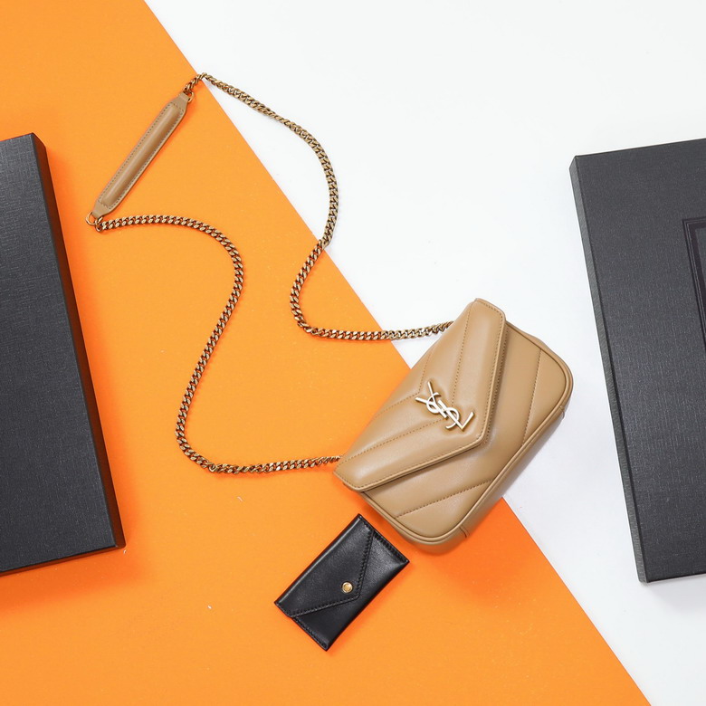 YSL 821749 20x12x6cm 8D