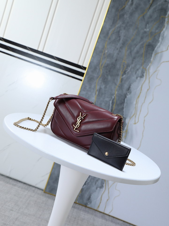 YSL 821749 20x12x6cm 8D2