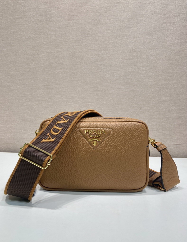 Prada 1BD082-1 22x14x8cm AP
