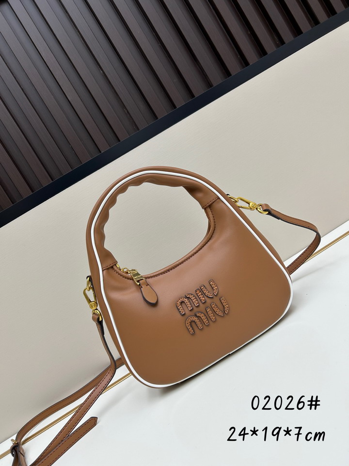 Miu 02026 18.5x24x7cm jj1