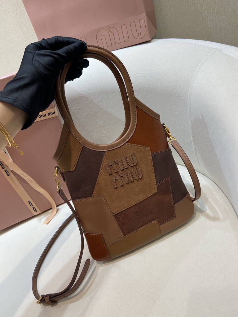 Miu 5BA281 24x20cm AP