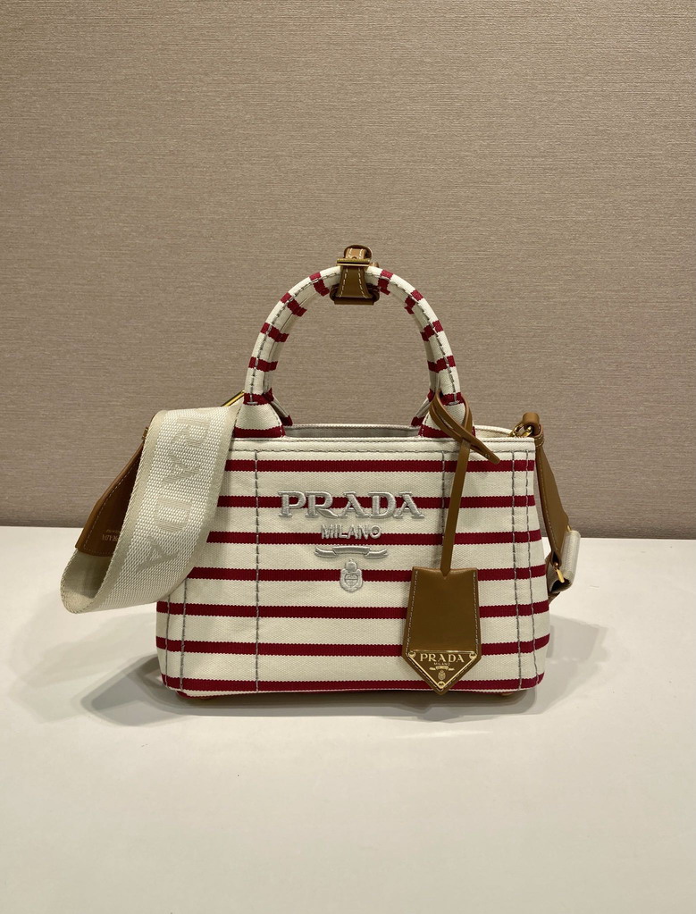 Prada 1BA038 22x15x13cm AP2