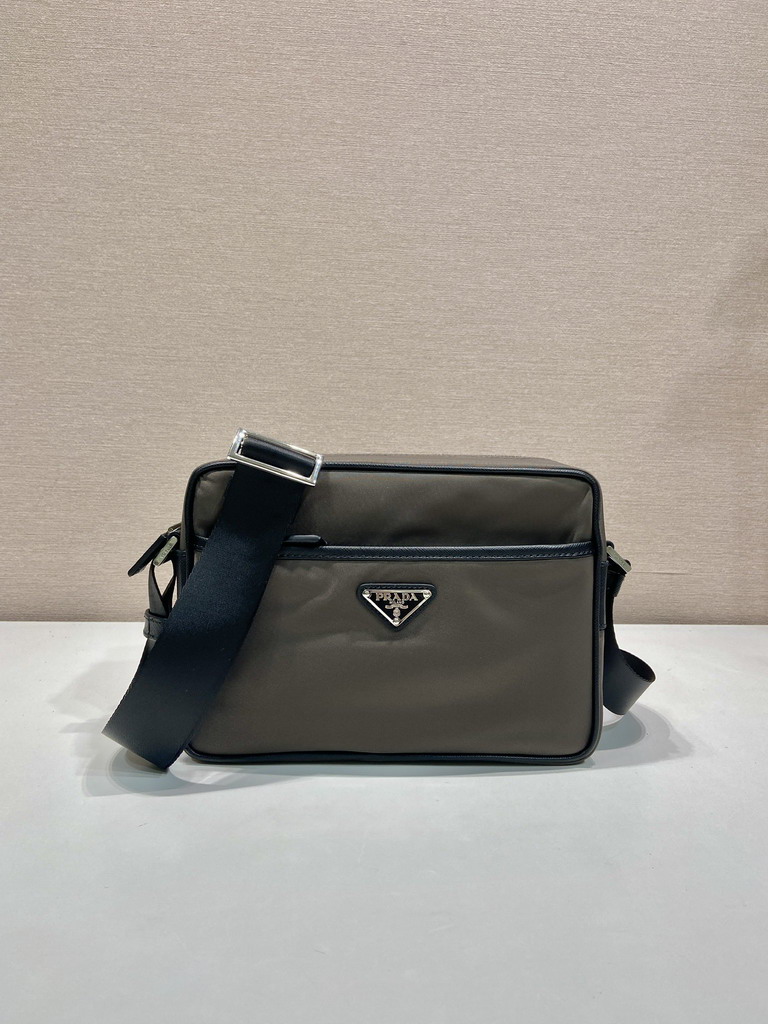 Prada 2VH048 23x16x7cm AP