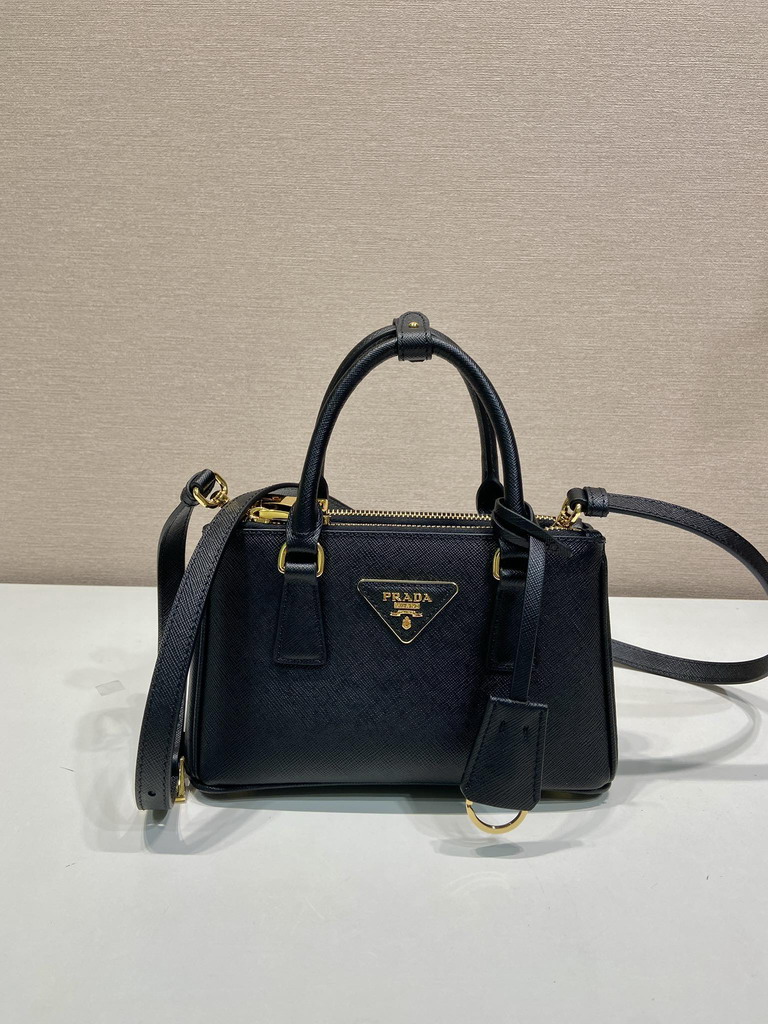 Prada 1BA916 21x12.5x8.5cm AP4