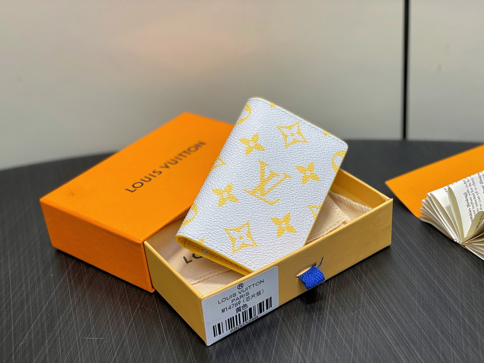 M14769 11.1x1x7.5cm gf1