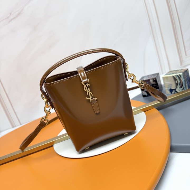 YSL 765870 15x13x6cm 8D7