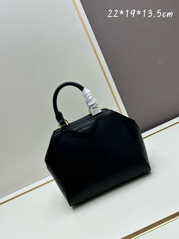 Givenchy Antigona 22x19x13.5cm ss
