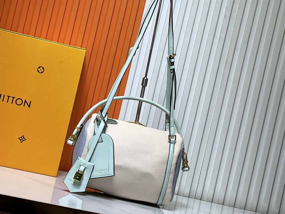 M13667 25x15x18cm ss3