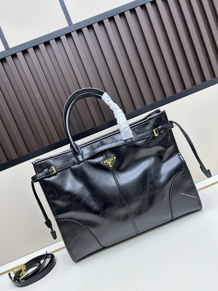 Prada 446 38x24x12cm jj