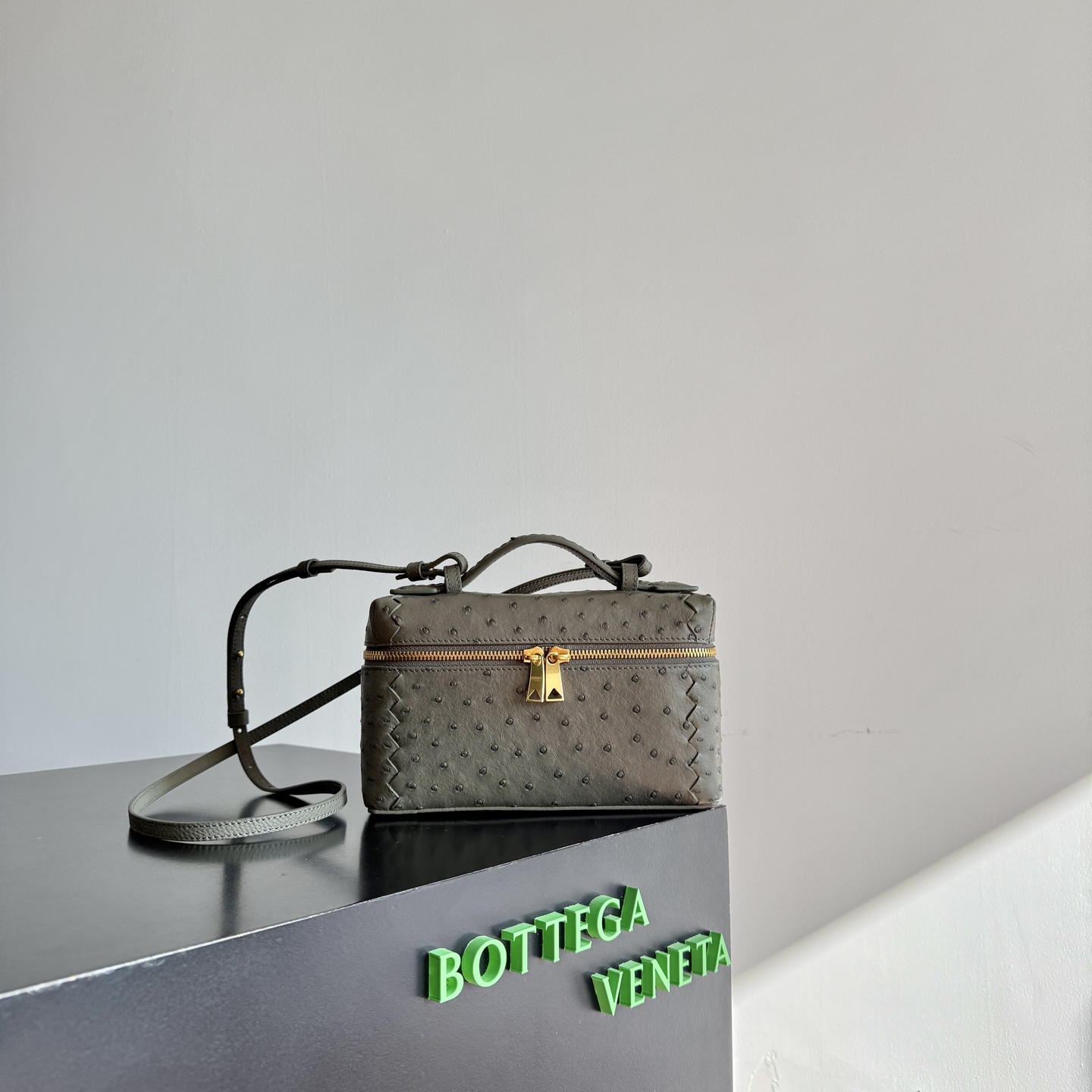 817785 22x12.5x5cm T